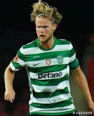 曼联转会动态:贝林厄姆冬窗立场曝光,多特蒙德追逐的关键因素浮现